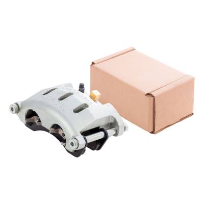 CURT - CURT 2025013506 Disc Brake Calipers With Pads And Fittings