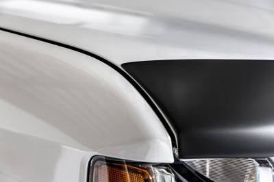 Husky Liners 2877094 AEROSKIN Hood Protector
