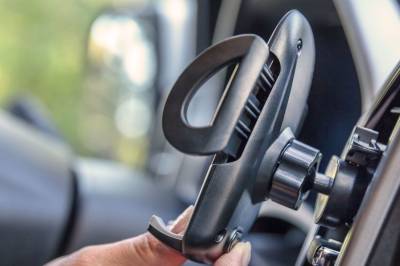 Husky Liners - Husky Liners 87000 Universal Phone Holder - Image 8