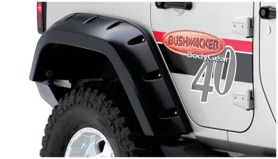 Bushwacker 10044-02 Max Coverage Pocket Style Fender Flares
