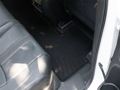 WeatherTech 4417963IM FloorLiner HP