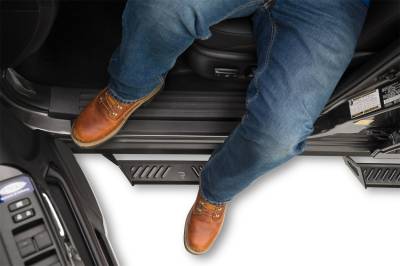 N-Fab - N-Fab PRT1458R-TX Predator Pro Cab Length Step - Image 2