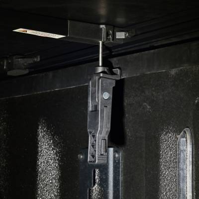 Westin - Westin 19-21005 Tri-Fold Tonneau Cover - Image 10