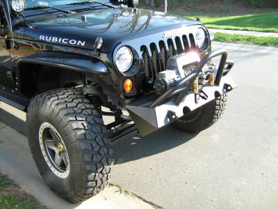 Fab Fours - Fab Fours JK07-B1854-B Hardcore Stubby Winch Front Bumper - Image 2
