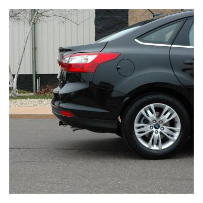 CURT - CURT 11158 Class I 1.25 in. Receiver Hitch - Image 4