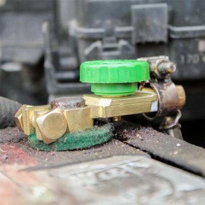 CURT - CURT 52216 Towed Battery Disconnect - Image 4