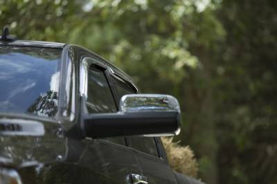 Auto Ventshade - Auto Ventshade 684806 Chrome Ventvisor Deflector 4 pc. - Image 3