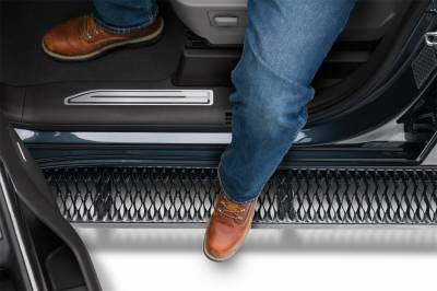 N-Fab - N-Fab GFC19RC-TX Cab Length Growler Step System - Image 2