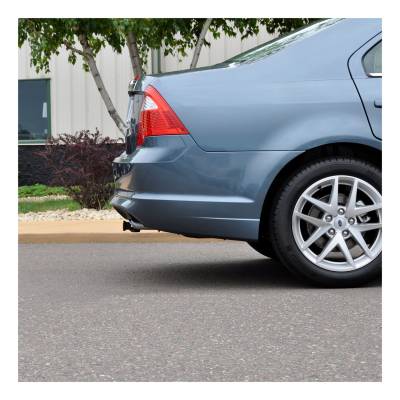CURT - CURT 113903 Class I 1.25 in. Receiver Hitch - Image 4