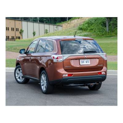 CURT - CURT 13163 Class III 2 in. Receiver Hitch - Image 2
