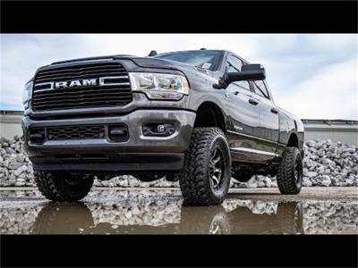 Rough Country - Rough Country 37740 Leveling Lift Kit w/Shocks - Image 5