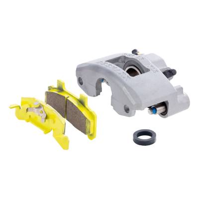 CURT - CURT 2025013504 Disc Brake Calipers With Pads And Fittings - Image 3