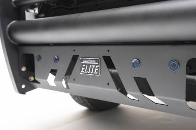 Fab Fours - Fab Fours GM20-Q5060-1 Black Steel Front Bumper - Image 3