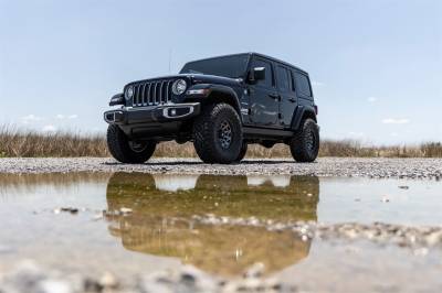 Rough Country - Rough Country 79344 Leveling Lift Kit w/Shocks - Image 4