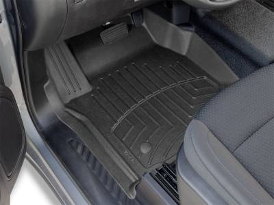 WeatherTech 4415431VIM FloorLiner HP
