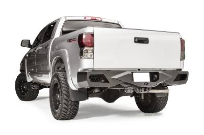 Fab Fours - Fab Fours TT07-E1550-B Vengeance Rear Bumper - Image 3