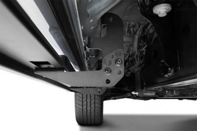 N-Fab - N-Fab NBF24-80401-26T Traxio 4 in. Nerf Bars - Image 6